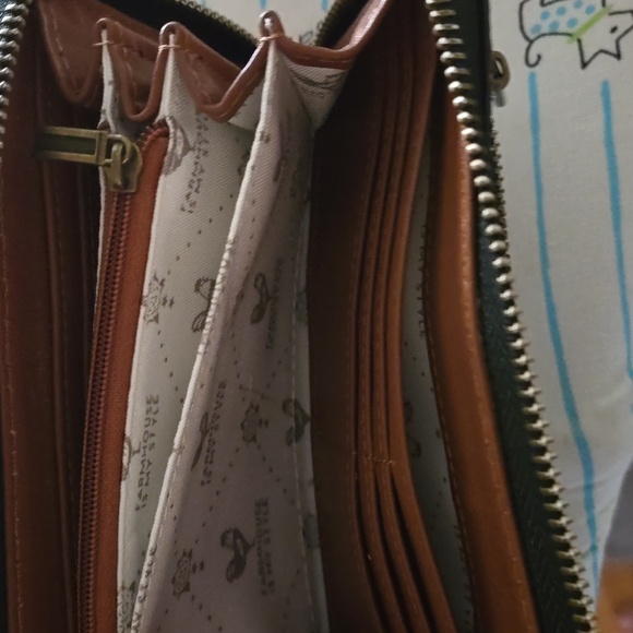 Brand New WOT Farmhouse Is My Style Wallet - Picture 4 of 6